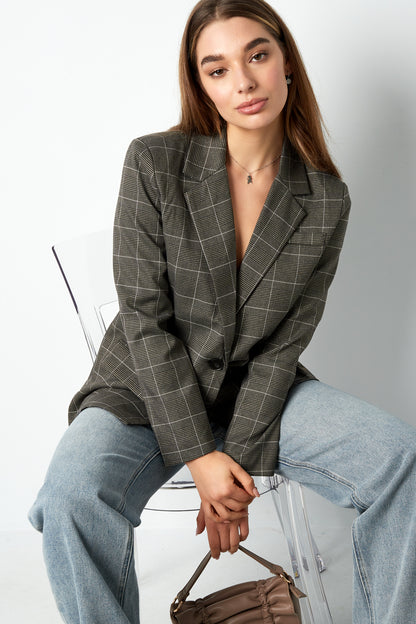 Isla Nomada – Timeless Check Blazer
