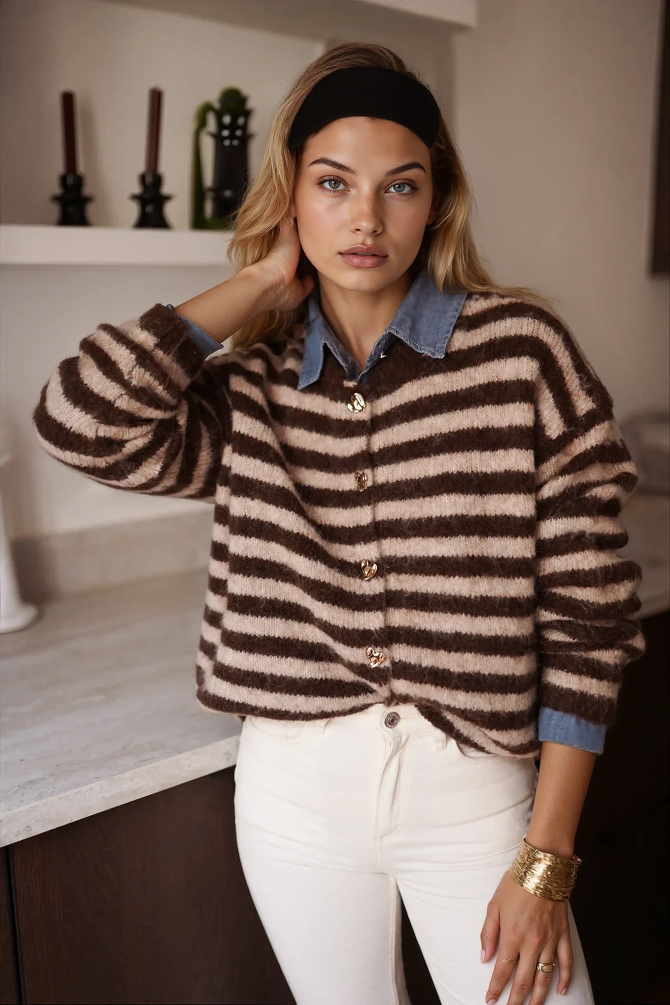 Isla - Gestreepte trui met denim kraag