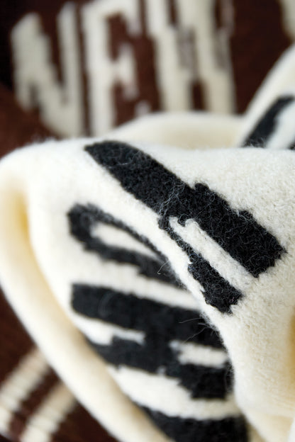 Isla Nomada – NYC College Knit