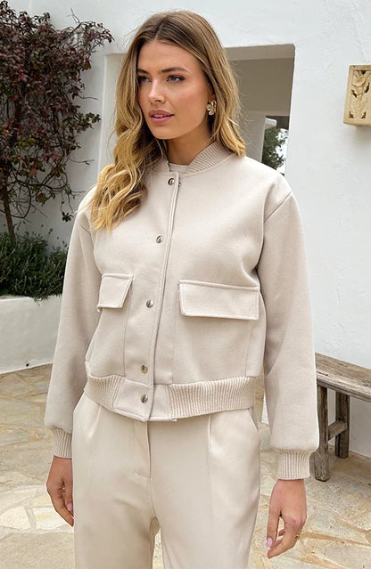 Isla All Day Bomber - te combineren met elke outfit!