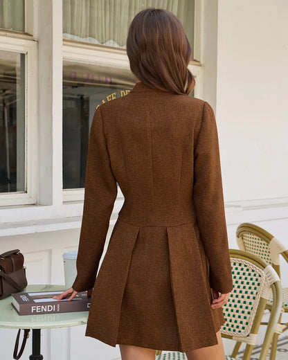 Parisian Button Dress - Van ochtendkoffie tot avondavontuur